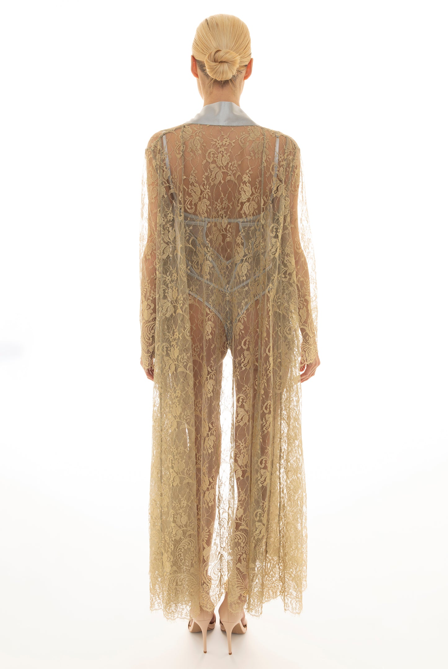 The Artemisia Robe