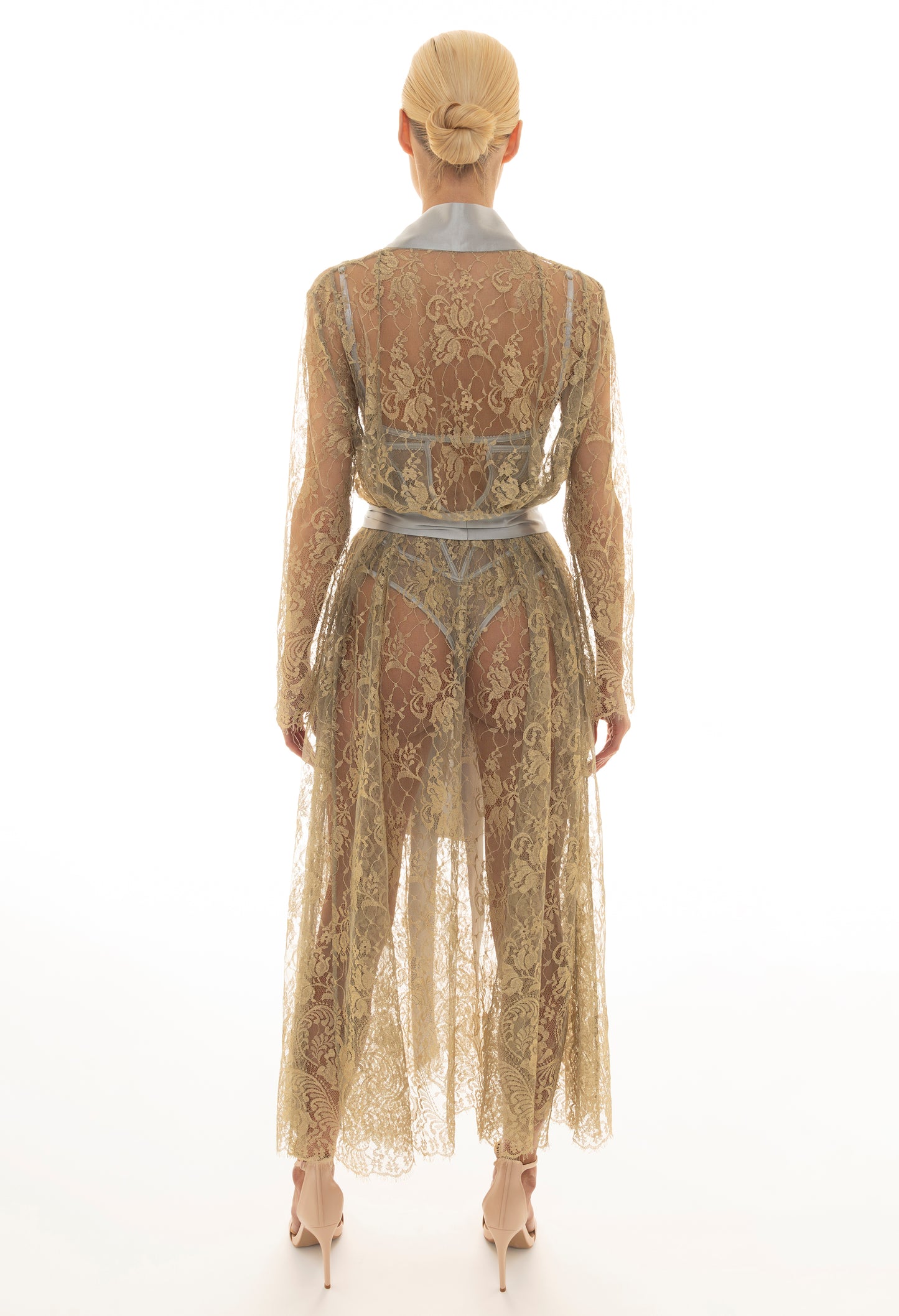 The Artemisia Robe