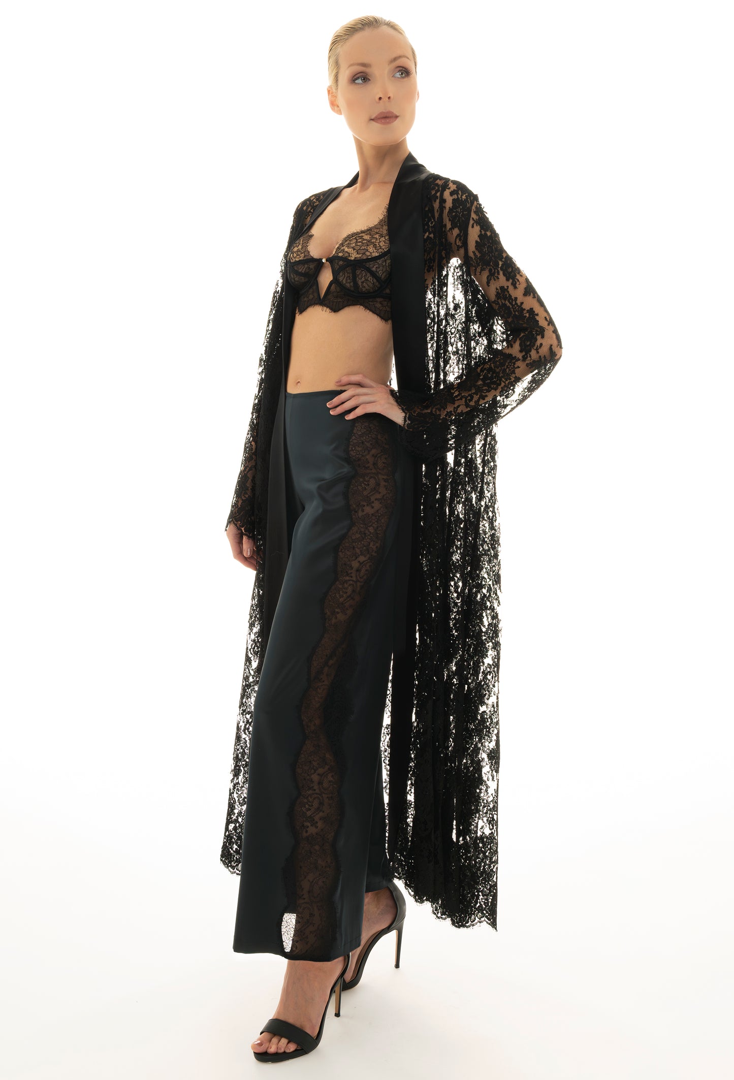 The Artemisia Robe